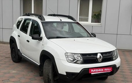 Renault Duster I рестайлинг, 2017 год, 1 050 000 рублей, 5 фотография