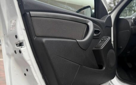 Renault Duster I рестайлинг, 2017 год, 1 050 000 рублей, 19 фотография