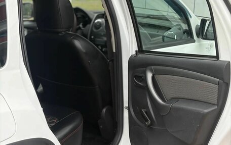 Renault Duster I рестайлинг, 2017 год, 1 050 000 рублей, 23 фотография