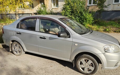 Chevrolet Aveo III, 2010 год, 370 000 рублей, 2 фотография