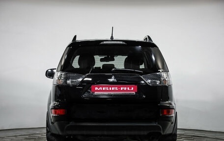 Mitsubishi Outlander III рестайлинг 3, 2012 год, 1 069 000 рублей, 6 фотография