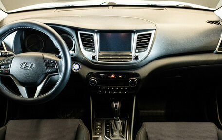 Hyundai Tucson III, 2018 год, 1 716 000 рублей, 5 фотография