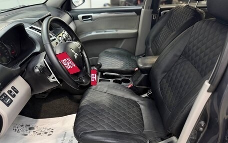 Mitsubishi Pajero Sport II рестайлинг, 2012 год, 1 690 000 рублей, 11 фотография