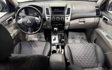 Mitsubishi Pajero Sport II рестайлинг, 2012 год, 1 690 000 рублей, 21 фотография