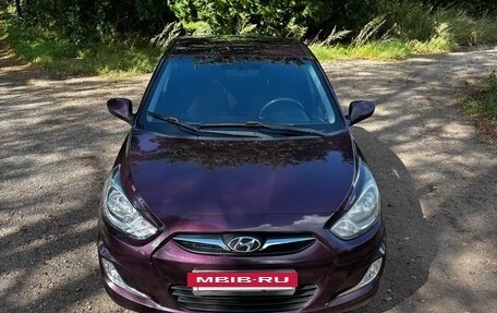 Hyundai Solaris II рестайлинг, 2012 год, 689 000 рублей, 2 фотография