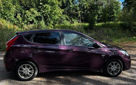 Hyundai Solaris II рестайлинг, 2012 год, 689 000 рублей, 9 фотография