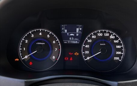 Hyundai Solaris II рестайлинг, 2012 год, 689 000 рублей, 25 фотография