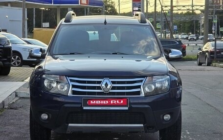 Renault Duster I рестайлинг, 2013 год, 890 000 рублей, 2 фотография