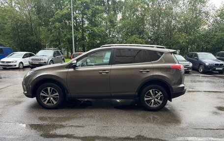 Toyota RAV4, 2018 год, 2 410 000 рублей, 6 фотография