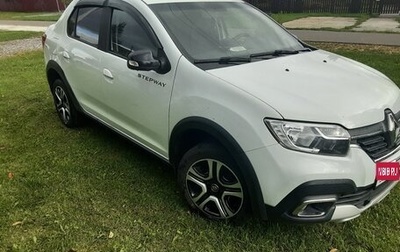 Renault Logan II, 2022 год, 1 090 000 рублей, 1 фотография