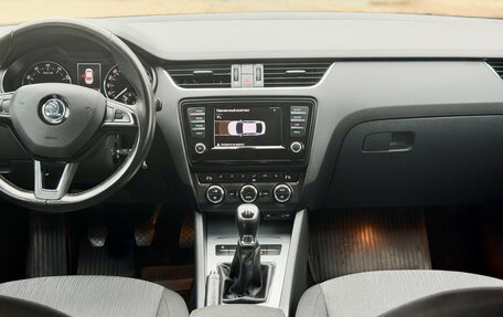Skoda Octavia, 2015 год, 1 099 000 рублей, 24 фотография