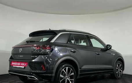 Volkswagen T-Roc I, 2025 год, 4 100 000 рублей, 5 фотография