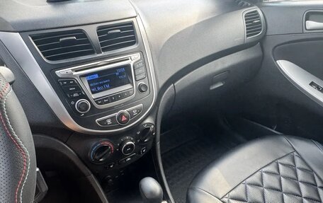 Hyundai Solaris II рестайлинг, 2014 год, 1 080 000 рублей, 8 фотография