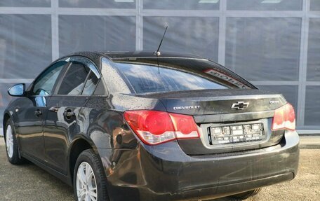 Chevrolet Cruze II, 2010 год, 590 000 рублей, 8 фотография