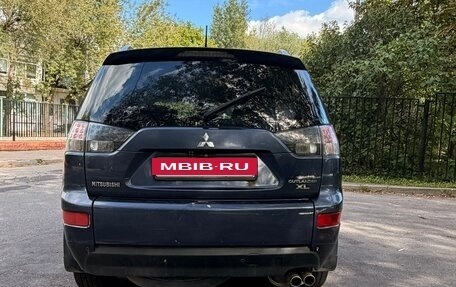 Mitsubishi Outlander III рестайлинг 3, 2008 год, 675 000 рублей, 4 фотография