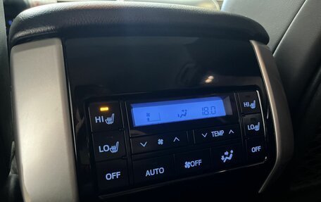 Toyota Land Cruiser Prado 150 рестайлинг 2, 2019 год, 4 800 000 рублей, 17 фотография