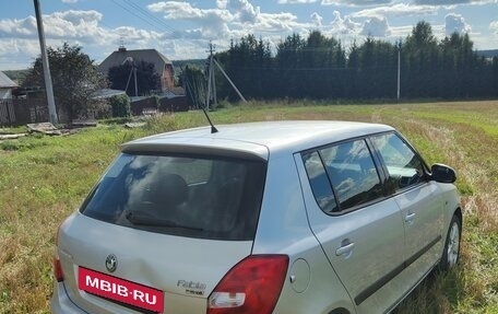 Skoda Fabia II, 2009 год, 600 000 рублей, 3 фотография