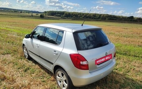 Skoda Fabia II, 2009 год, 600 000 рублей, 10 фотография