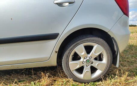 Skoda Fabia II, 2009 год, 600 000 рублей, 16 фотография