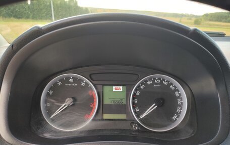 Skoda Fabia II, 2009 год, 600 000 рублей, 30 фотография