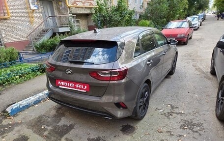 KIA cee'd III, 2018 год, 1 690 000 рублей, 2 фотография