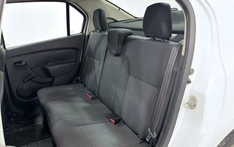 Renault Logan II, 2018 год, 595 000 рублей, 15 фотография