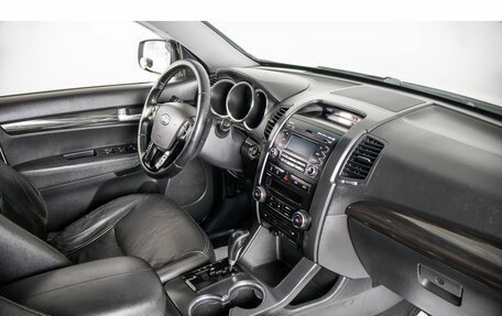 KIA Sorento II рестайлинг, 2011 год, 999 000 рублей, 10 фотография
