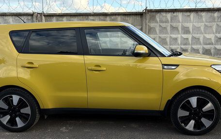 KIA Soul II рестайлинг, 2016 год, 1 800 000 рублей, 13 фотография