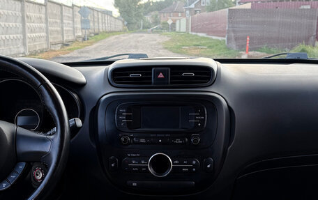 KIA Soul II рестайлинг, 2016 год, 1 800 000 рублей, 28 фотография