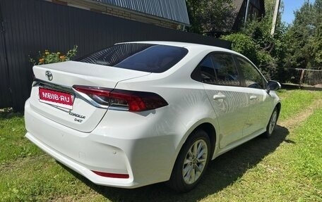 Toyota Corolla, 2021 год, 1 980 000 рублей, 3 фотография