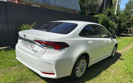 Toyota Corolla, 2021 год, 1 980 000 рублей, 4 фотография