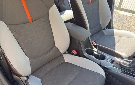 Toyota Corolla, 2021 год, 1 980 000 рублей, 18 фотография