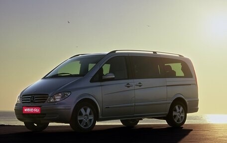 Mercedes-Benz Viano, 2004 год, 935 000 рублей, 1 фотография