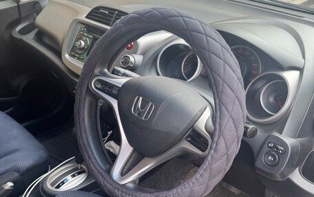 Honda Fit III, 2011 год, 810 000 рублей, 6 фотография