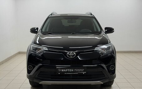 Toyota RAV4, 2018 год, 2 100 000 рублей, 2 фотография