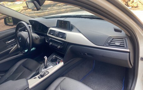 BMW 3 серия, 2013 год, 1 350 000 рублей, 7 фотография