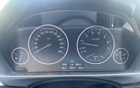 BMW 3 серия, 2013 год, 1 350 000 рублей, 13 фотография