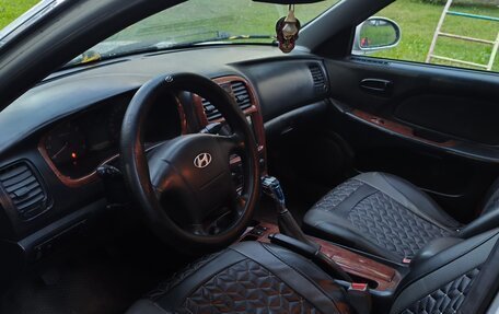 Hyundai Sonata IV рестайлинг, 2002 год, 160 000 рублей, 8 фотография