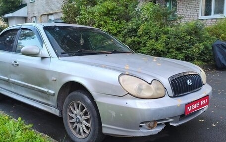 Hyundai Sonata IV рестайлинг, 2002 год, 160 000 рублей, 9 фотография