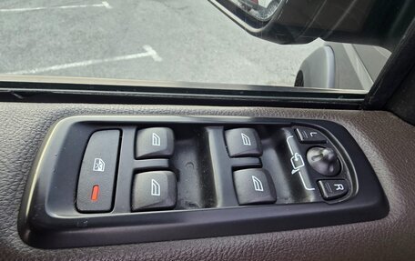 Land Rover Discovery IV, 2011 год, 1 100 000 рублей, 15 фотография