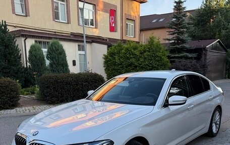 BMW 5 серия, 2021 год, 5 400 000 рублей, 1 фотография