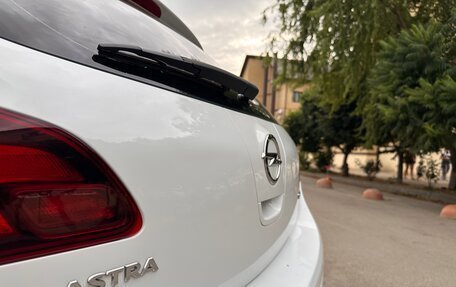 Opel Astra J, 2010 год, 585 000 рублей, 16 фотография