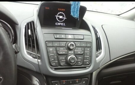 Opel Zafira C рестайлинг, 2012 год, 1 100 000 рублей, 3 фотография