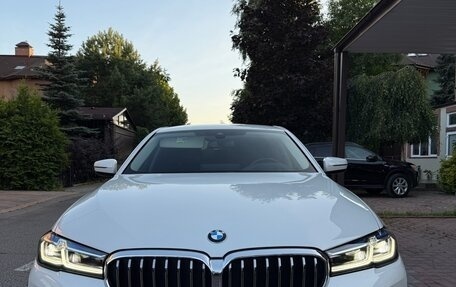 BMW 5 серия, 2021 год, 5 400 000 рублей, 13 фотография