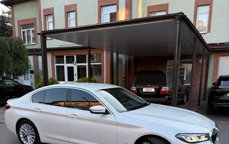 BMW 5 серия, 2021 год, 5 400 000 рублей, 14 фотография