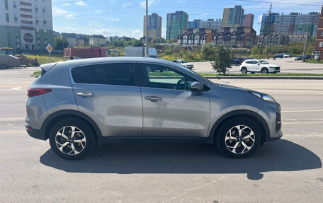 KIA Sportage IV рестайлинг, 2021 год, 2 691 000 рублей, 3 фотография