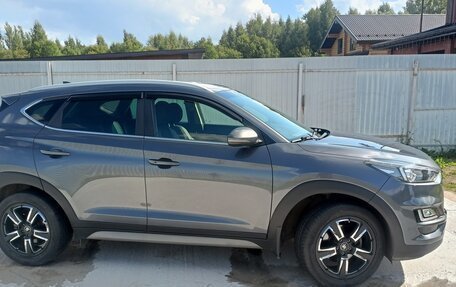 Hyundai Tucson III, 2019 год, 2 150 000 рублей, 3 фотография