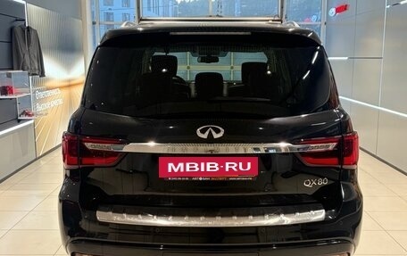 Infiniti QX80 I рестайлинг, 2018 год, 4 299 000 рублей, 5 фотография