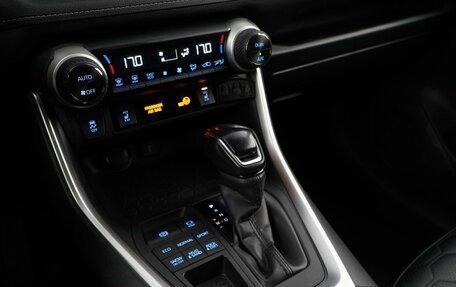 Toyota RAV4, 2020 год, 2 899 444 рублей, 15 фотография