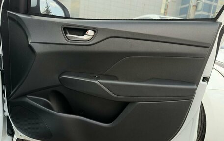 Hyundai Solaris II рестайлинг, 2017 год, 1 295 000 рублей, 26 фотография
